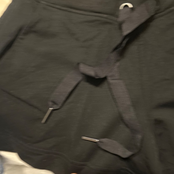 Athleta balance shorts - Picture 6 of 6